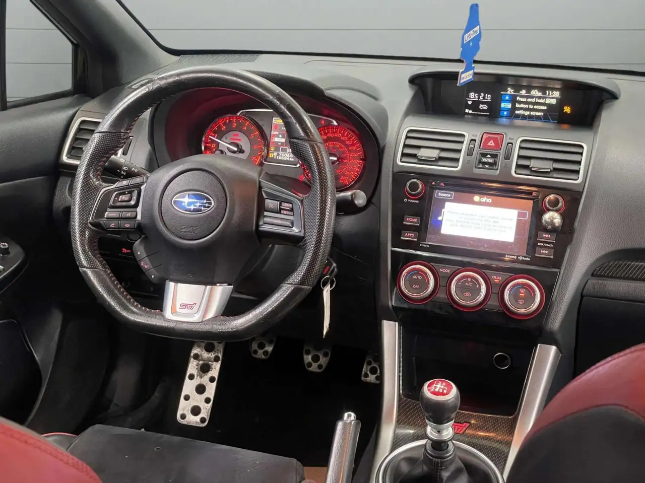 Subaru WRX снимка Subaru WRX