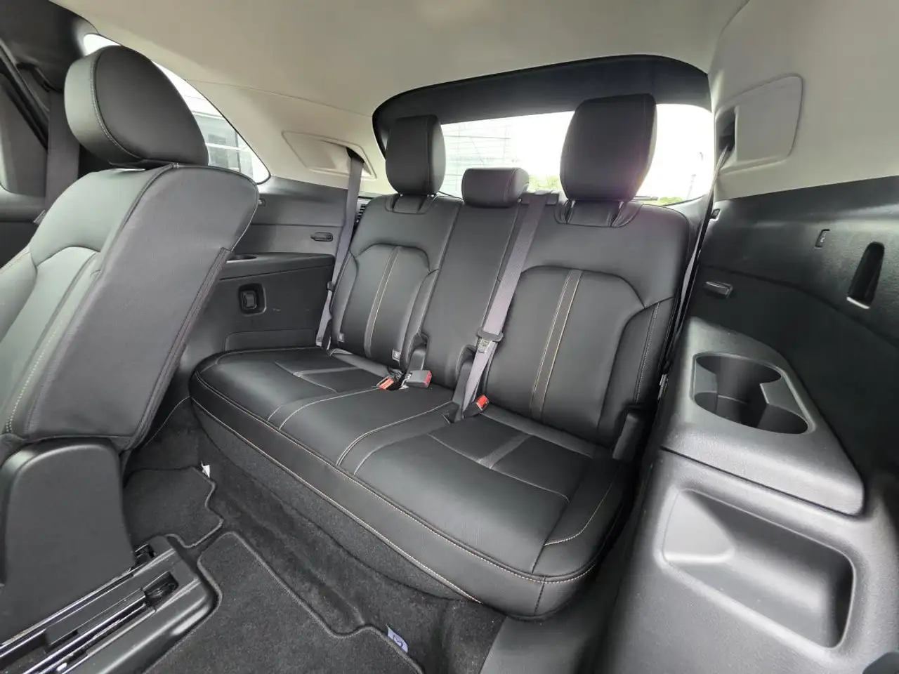 Mazda CX-90 MHEV снимка Mazda CX-90 MHEV