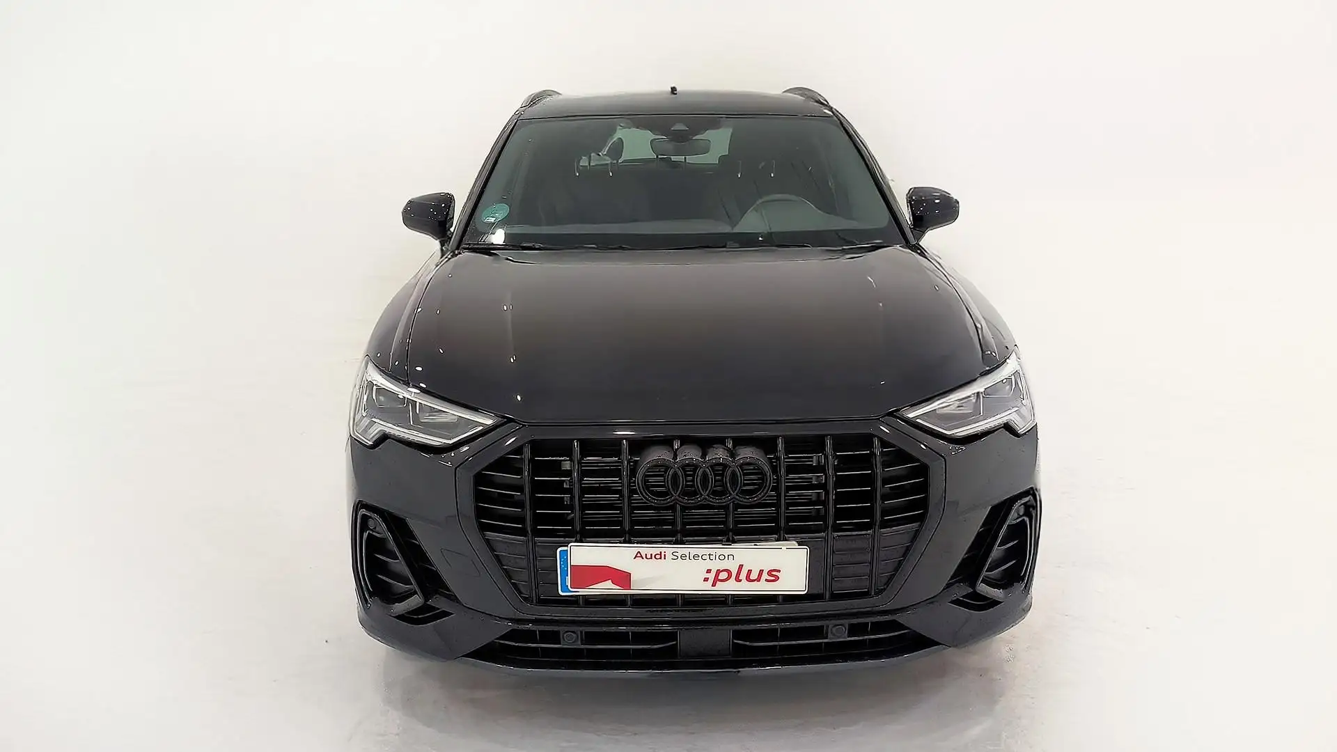 Audi Q3 35 TFSI Black line S tronic Noir - 1