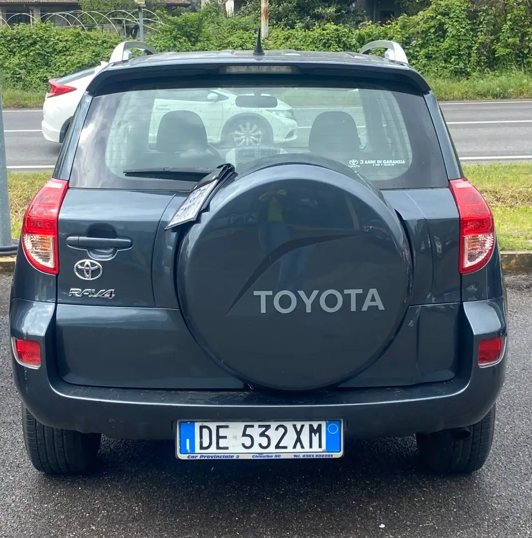 Toyota RAV 4 RAV4 2.2 d-4d Luxury 136cv - 2