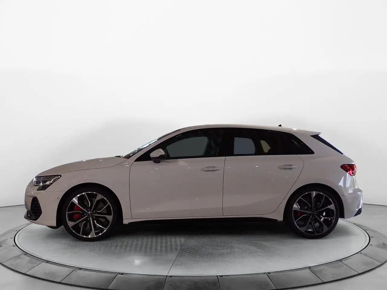 Audi S3 2.0 TFSI q. S-Tronic, Matrix, Panor 2