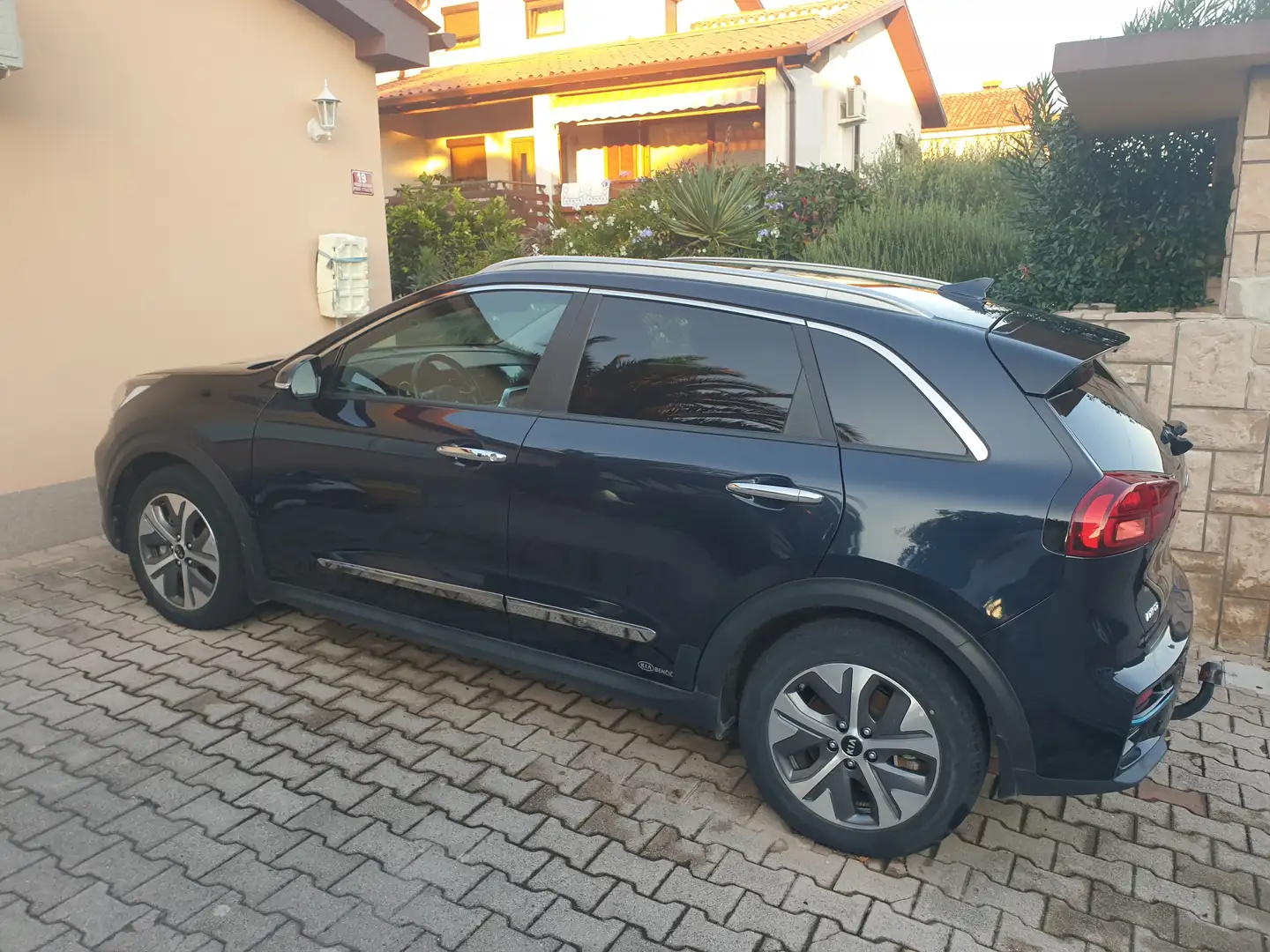 Kia Niro e-Niro 64 kWh Evolution OBC 11kW - 1