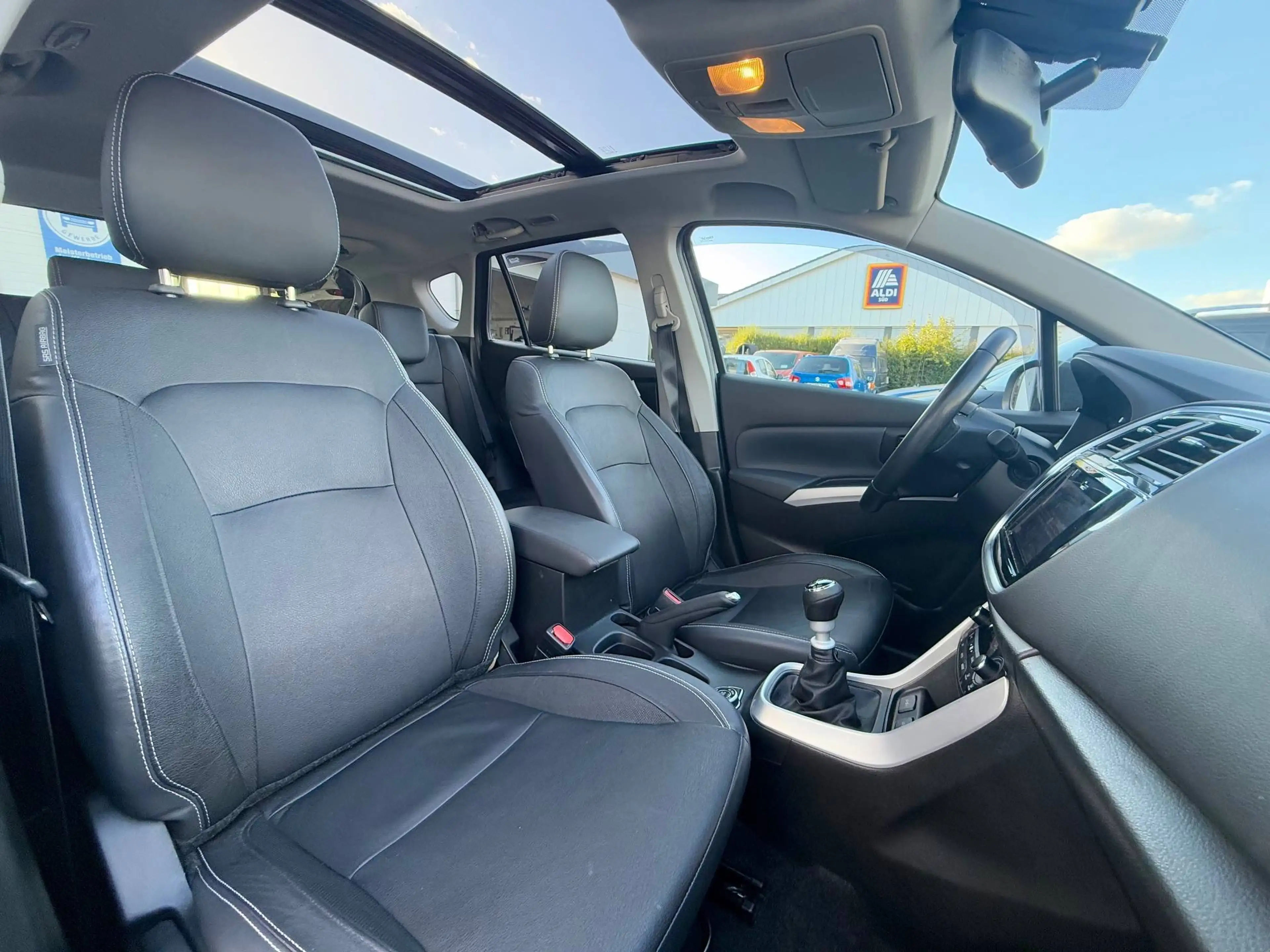 Suzuki SX4 S-Cross SX4 S-Cross 1.4 Boosterjet Hybrid Allgrip Comfort+ — photo 12