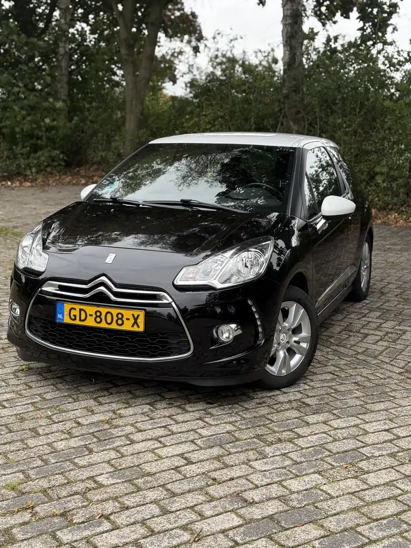 Citroen DS3 1.2 PureT. So Chic Zwart - 1
