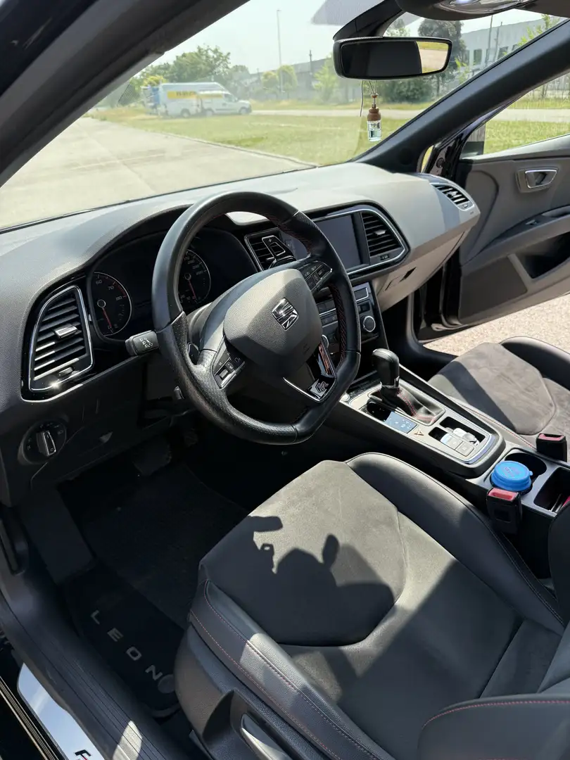 SEAT Leon 1.5 tgi Black Edition 130cv dsg - 2