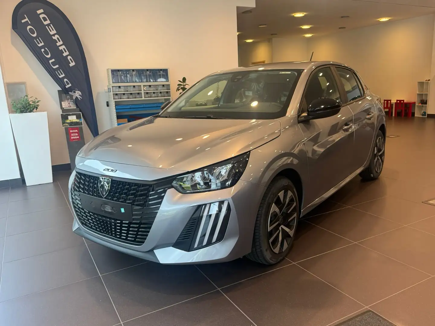 Peugeot 208 208 II 2023 1.2 hybrid Style 110cv e-dcs 6 Argento - 1