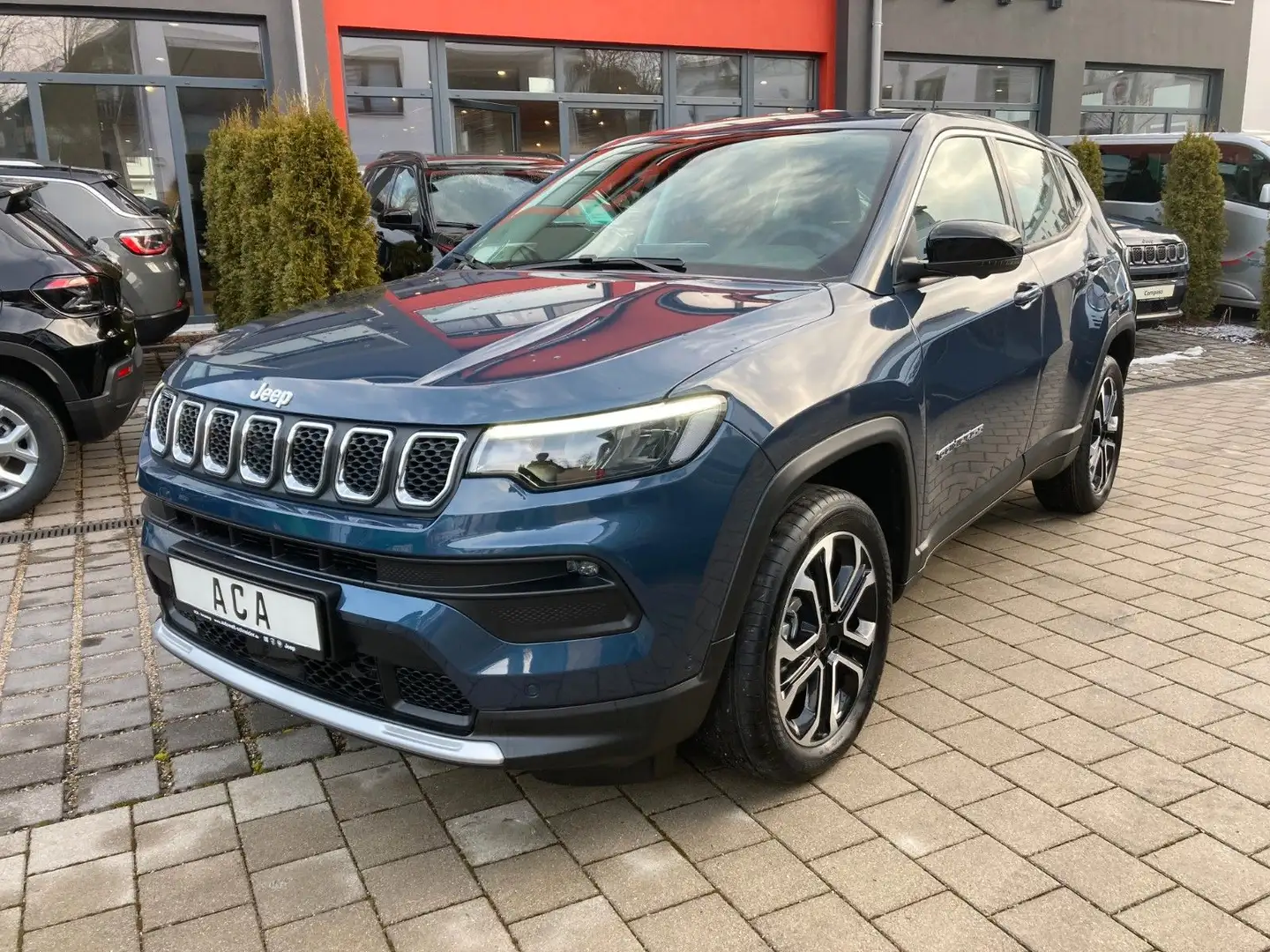 Jeep Compass COMPASS Altitude 1.5l T4 48V e-Hybrid FWD 7DCT Blau - 1