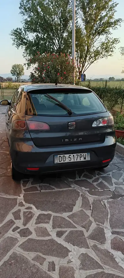 SEAT Ibiza 3p 1.9 tdi Signo c/abs, foto 2