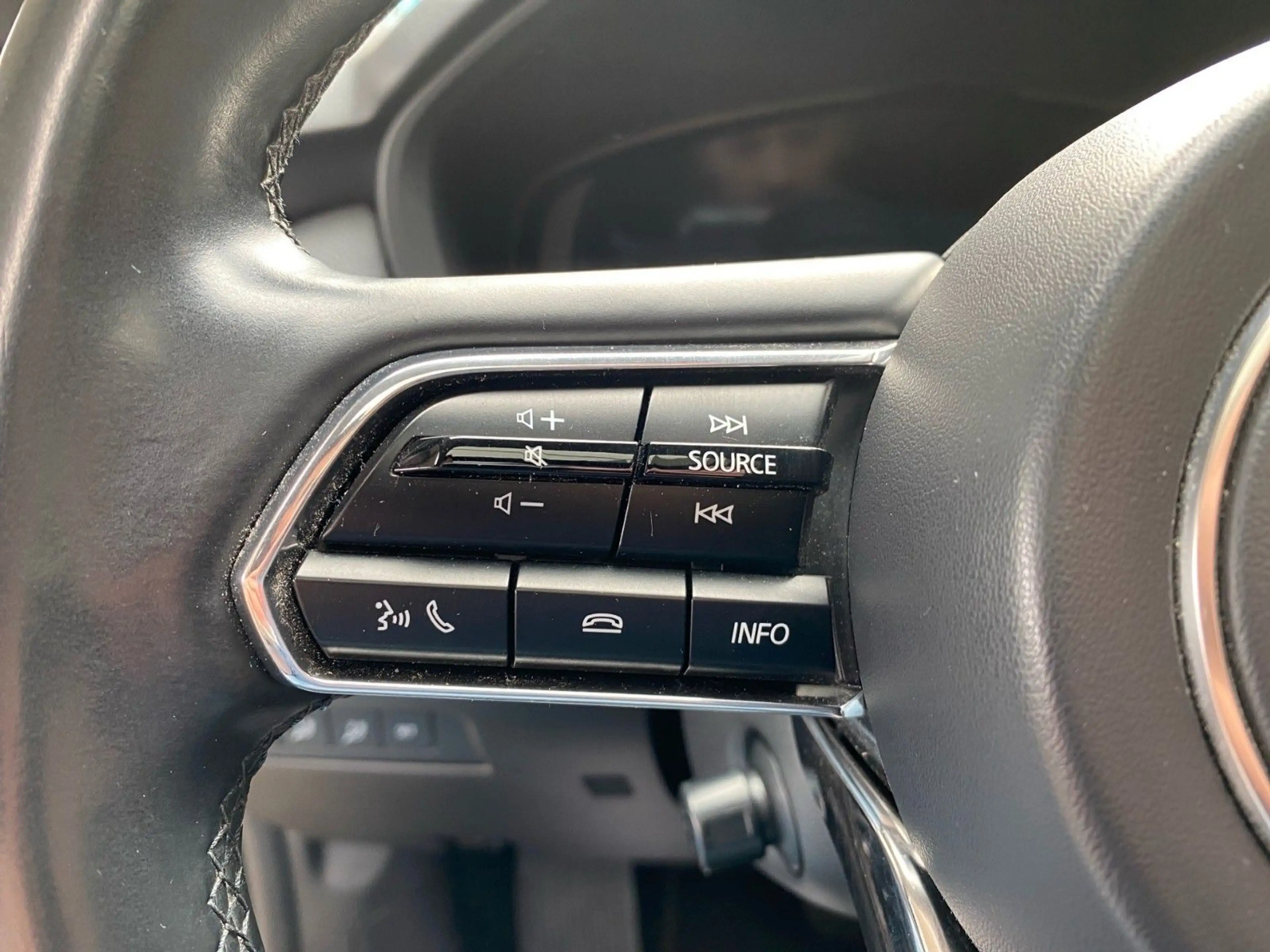 Mazda CX-60 Homura 2WD, AHK Schwenkbar — photo 12
