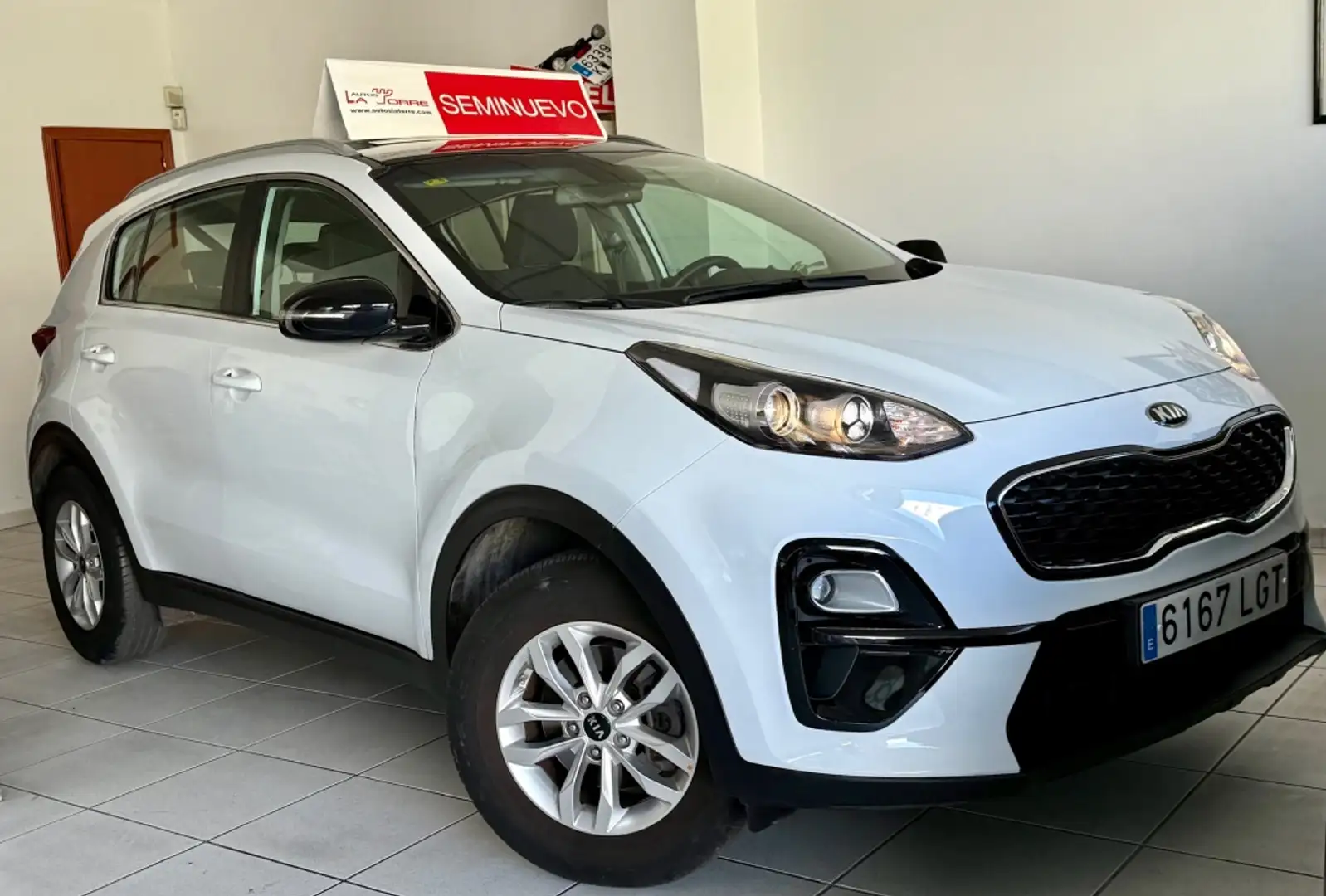 Kia Sportage 1.6 CRDi Business 4x2 115 Blanco - 1