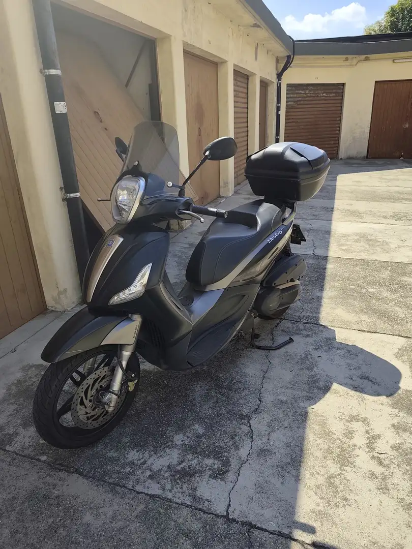 Piaggio Beverly 350 sport touring Gris - 1