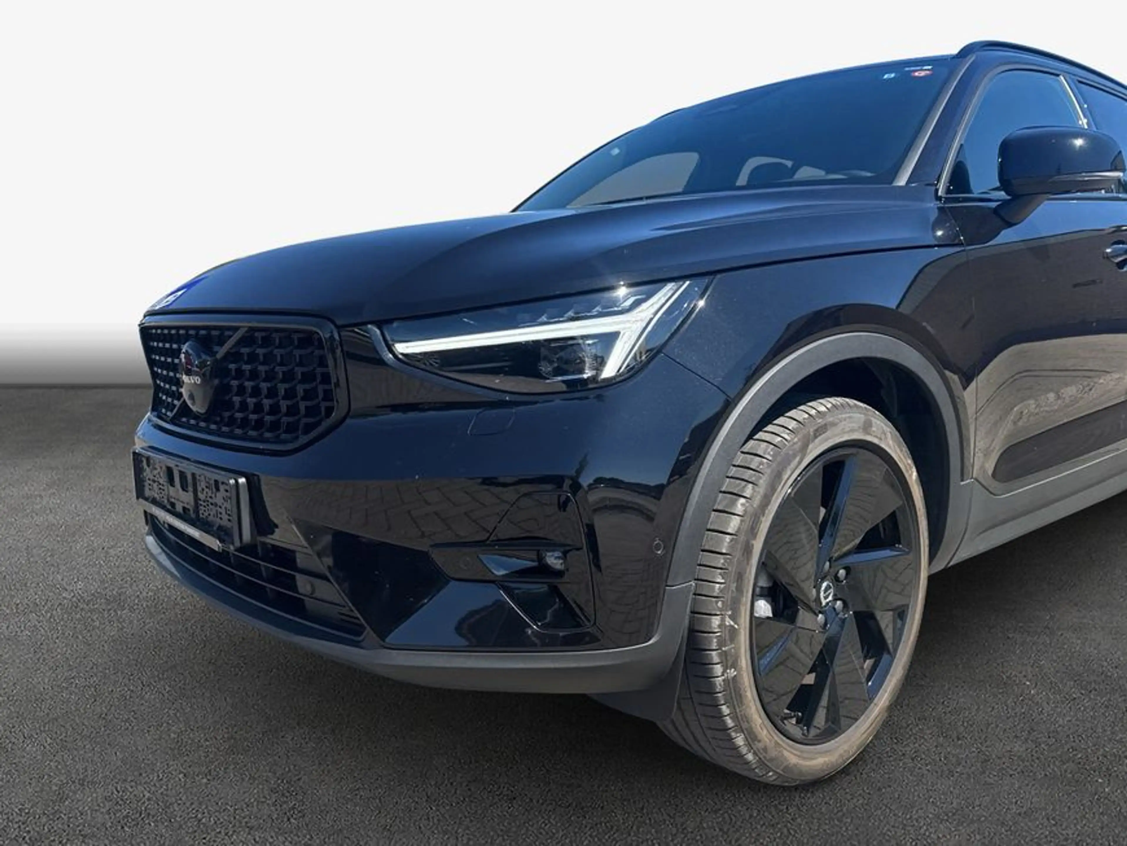 Volvo XC40 XC40 B3 B DKG Plus Black Edition — photo 6