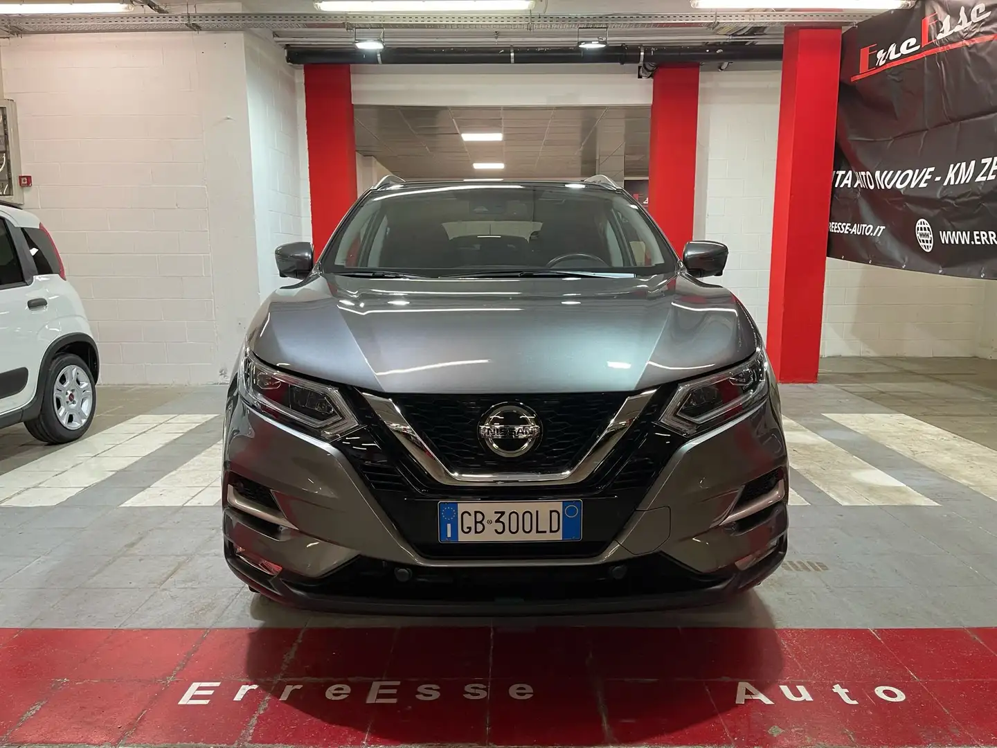 Nissan Qashqai Qashqai 1.5 dci N-Connecta 115cv Grigio - 2