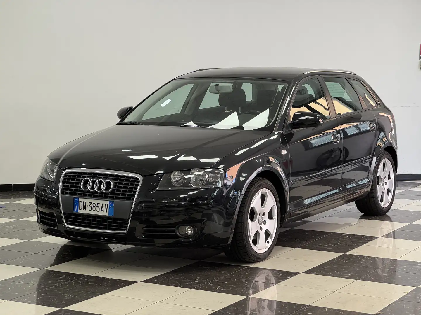 Audi A3 A3 5p 2.0 tdi Ambition s-tronic (dsg) fap Schwarz - 1