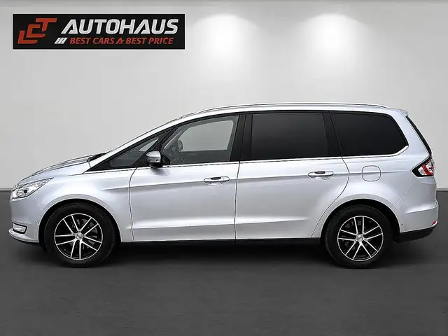 Ford Galaxy view 2