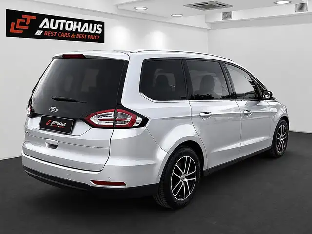 Ford Galaxy view 6