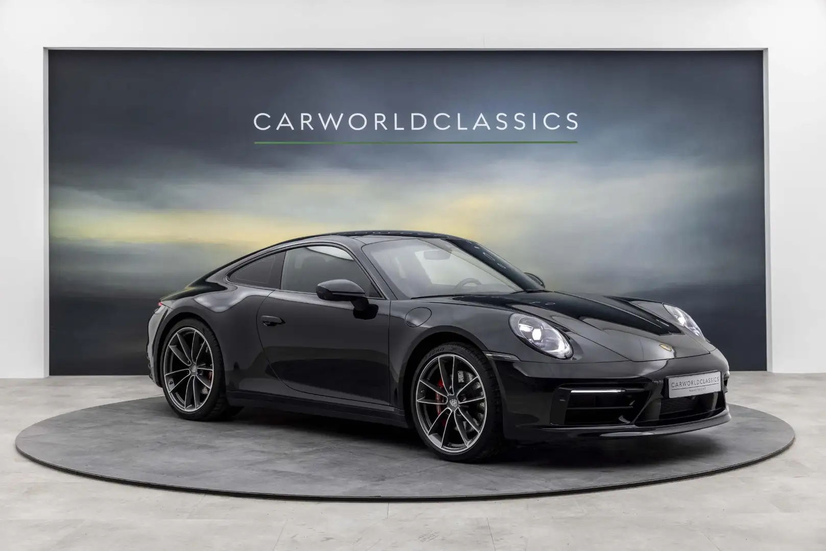 Porsche 992 992 - 3.0 CARRERA 4S COUPE Zwart - 1