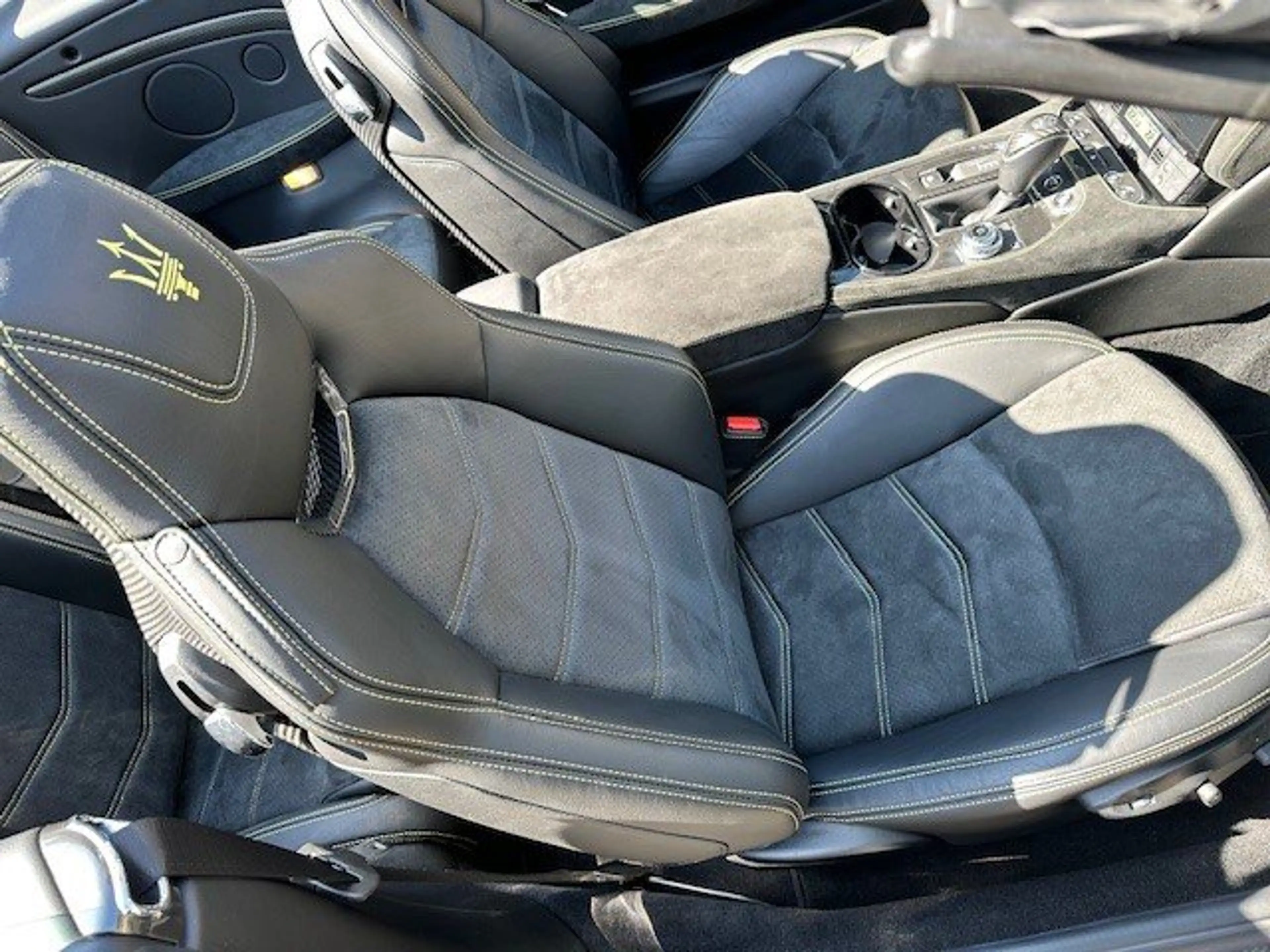 Maserati GranCabrio GranCabrio MC — photo 11