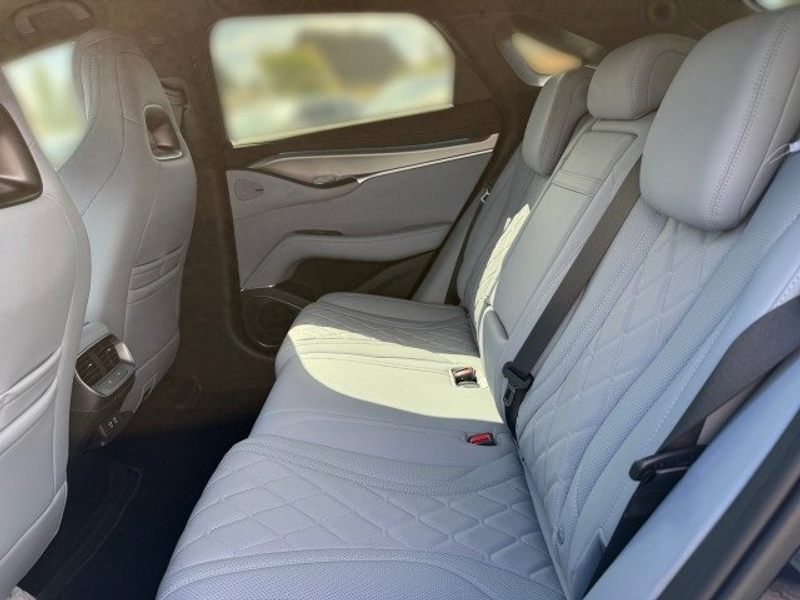 BYD Sealion 7 Excellence AWD — photo 7