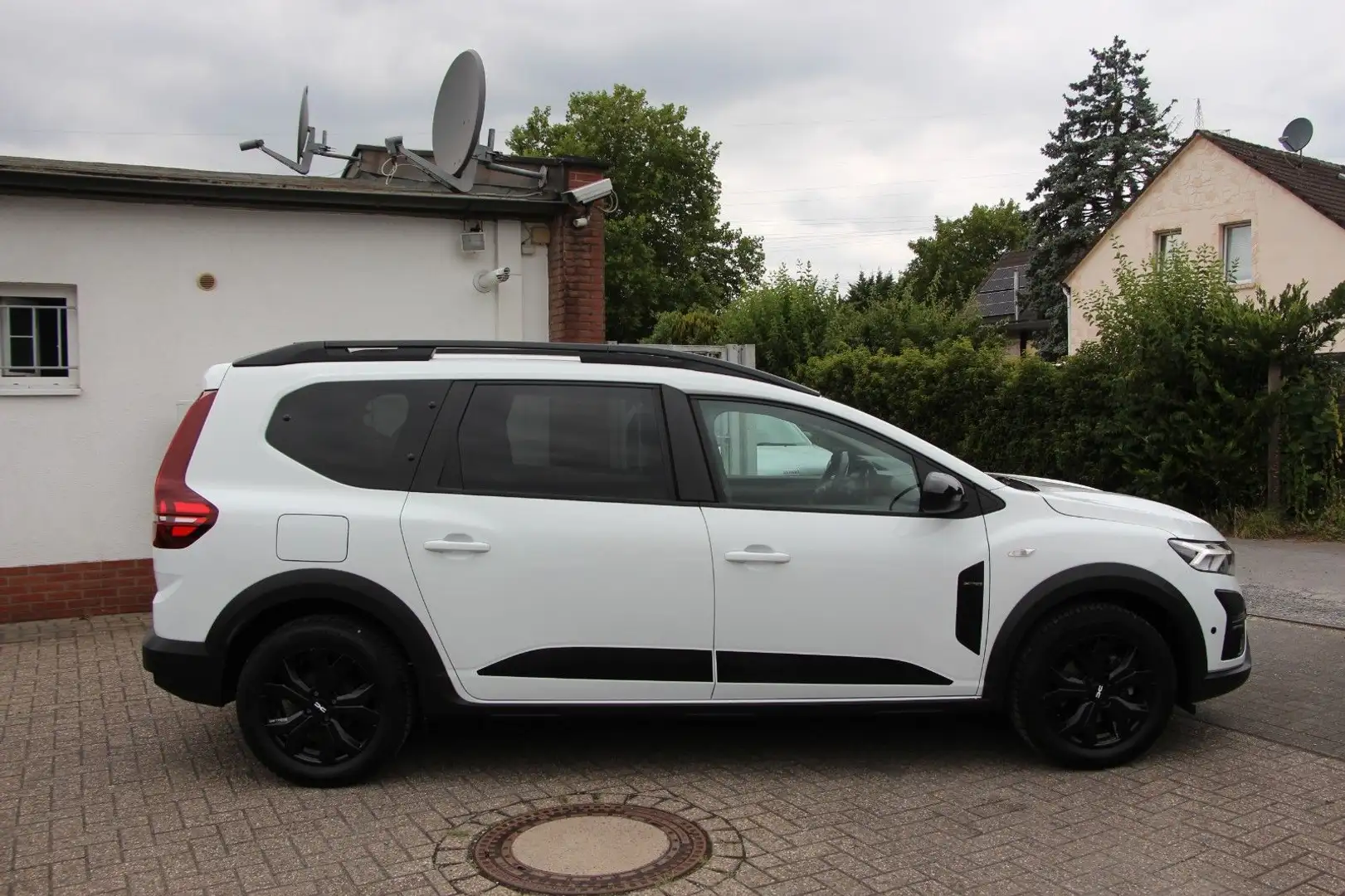 Dacia Jogger TCe 100 ECO-G Extreme+ 7-Sitzer /02951 Blanc - 2