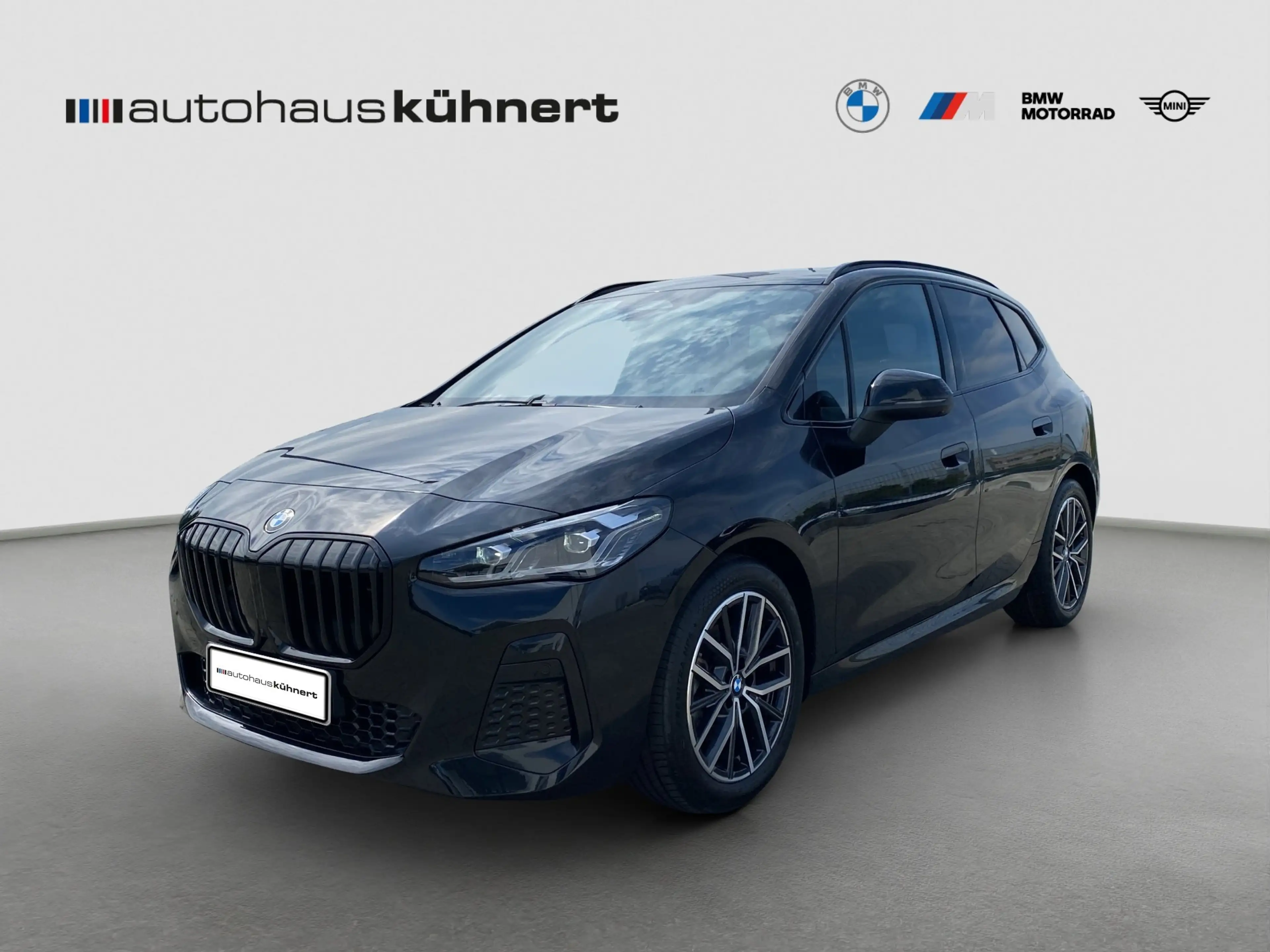 BMW 220 220i Active Tourer ///M-Sport ACC PanoSD AHK — photo 2