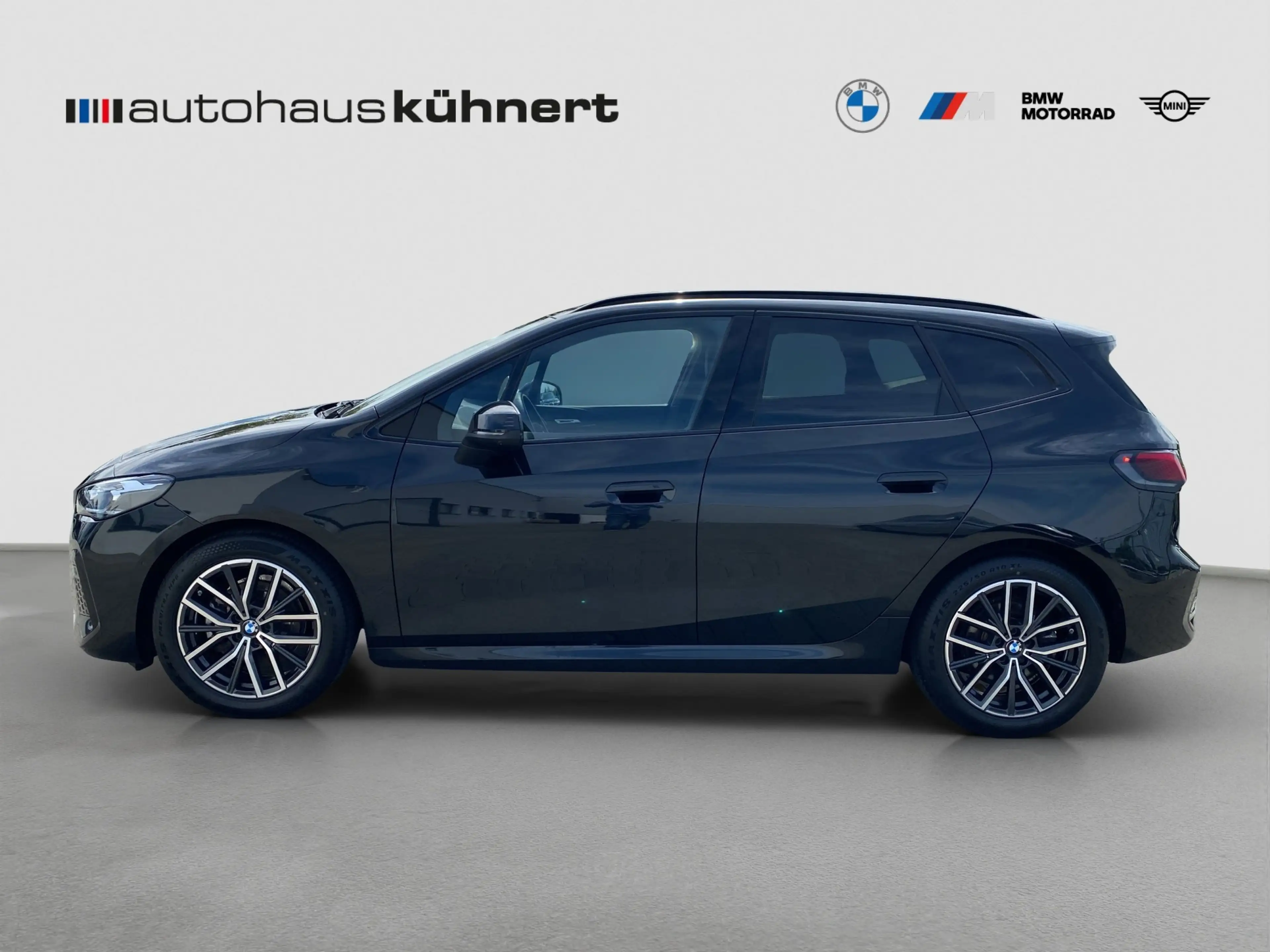 BMW 220 220i Active Tourer ///M-Sport ACC PanoSD AHK — photo 4
