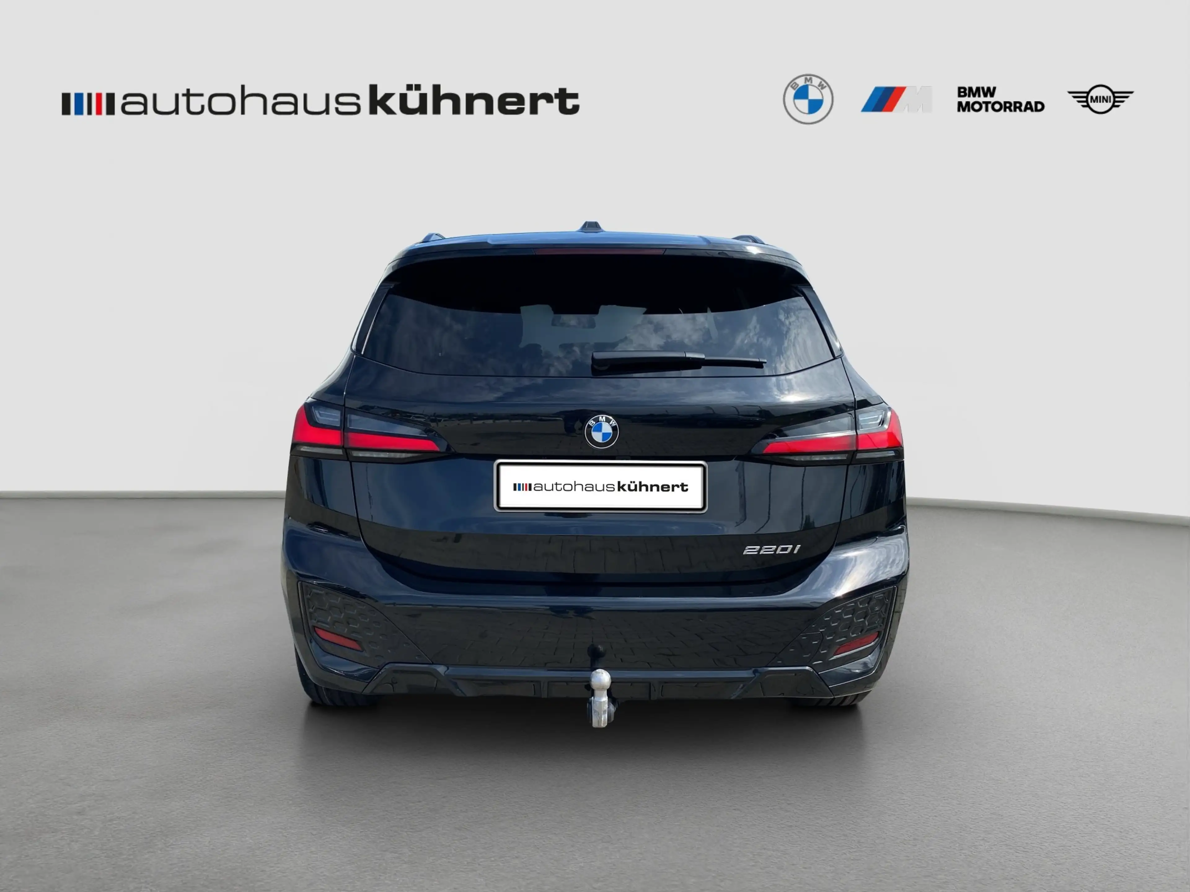 BMW 220 220i Active Tourer ///M-Sport ACC PanoSD AHK — photo 6