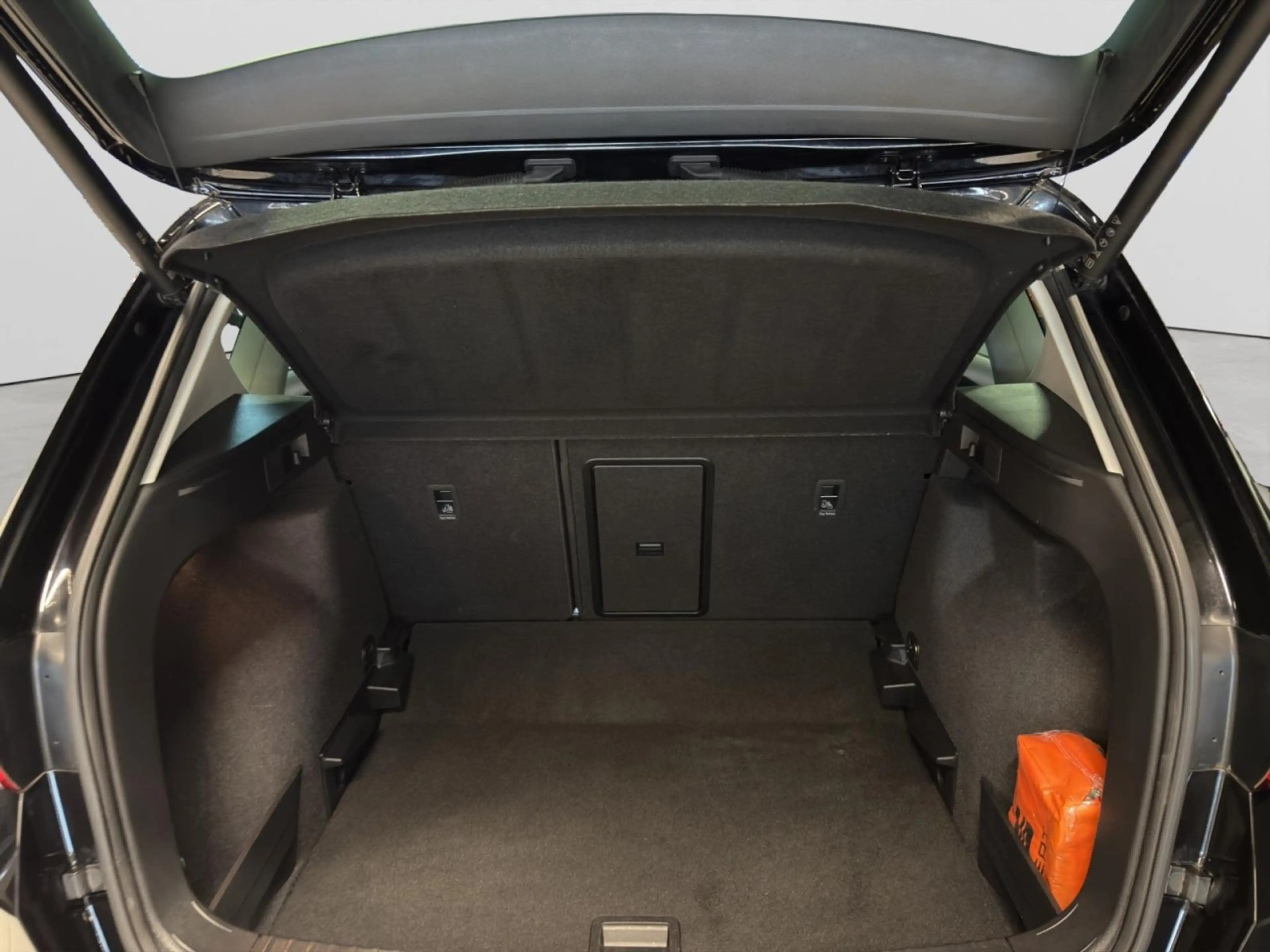SEAT Ateca Style 1.5 TSI Edition Navi, AHK, SHZ Klima Navi — photo 7
