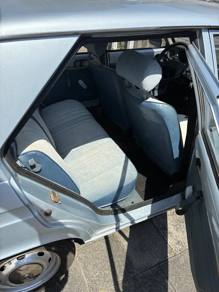 Peugeot 104 GR met extra onderdelen - voor de liefhebber, foto 12