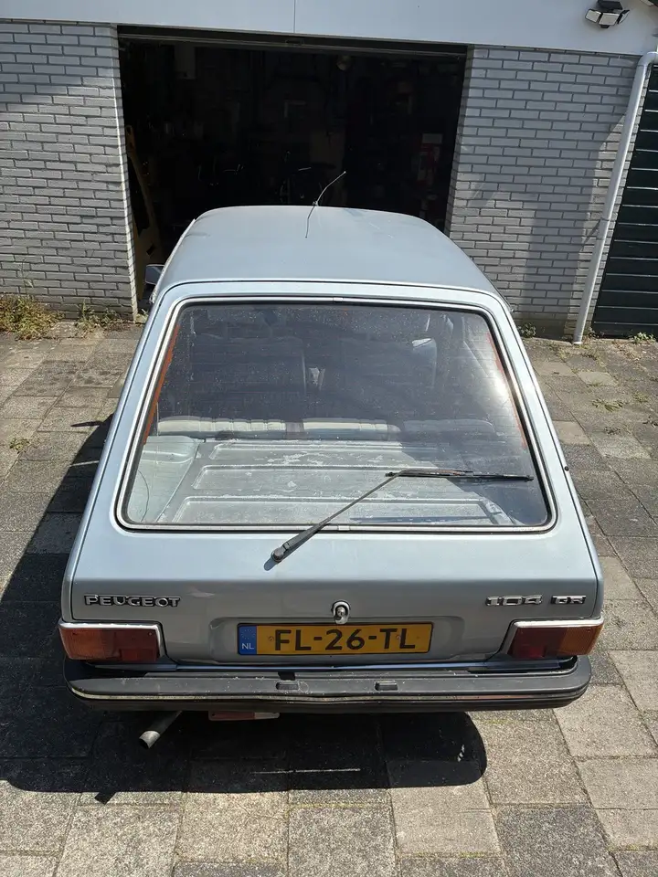 Peugeot 104 GR met extra onderdelen - voor de liefhebber, foto 3