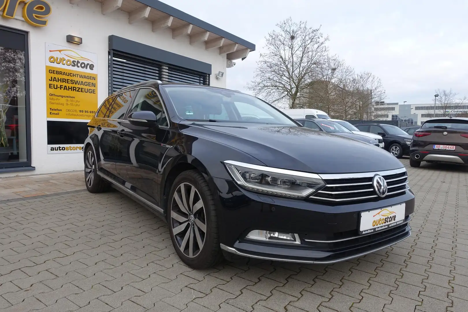 Volkswagen Passat Variant BMT/Start-Stopp Highline 4Motion 176 kW (239 PS... Noir - 2