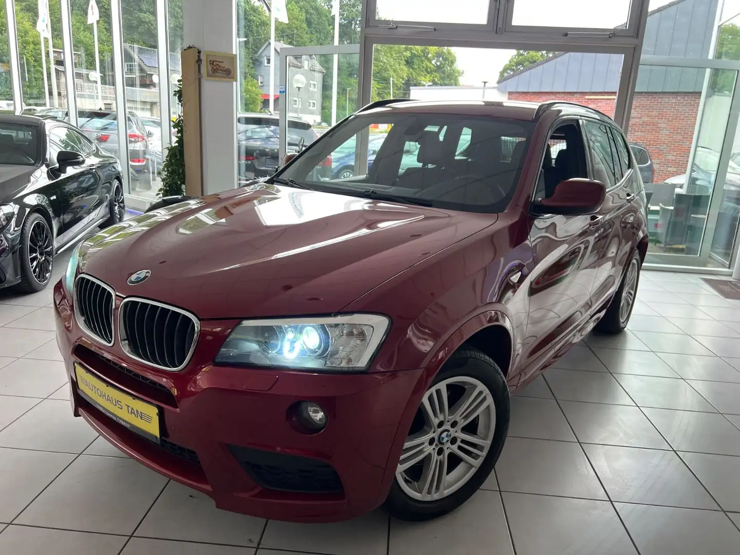 BMW X3 xDrive 20 d M Sport Paket *1.HAND*SCHECKHEFT* Rot - 1