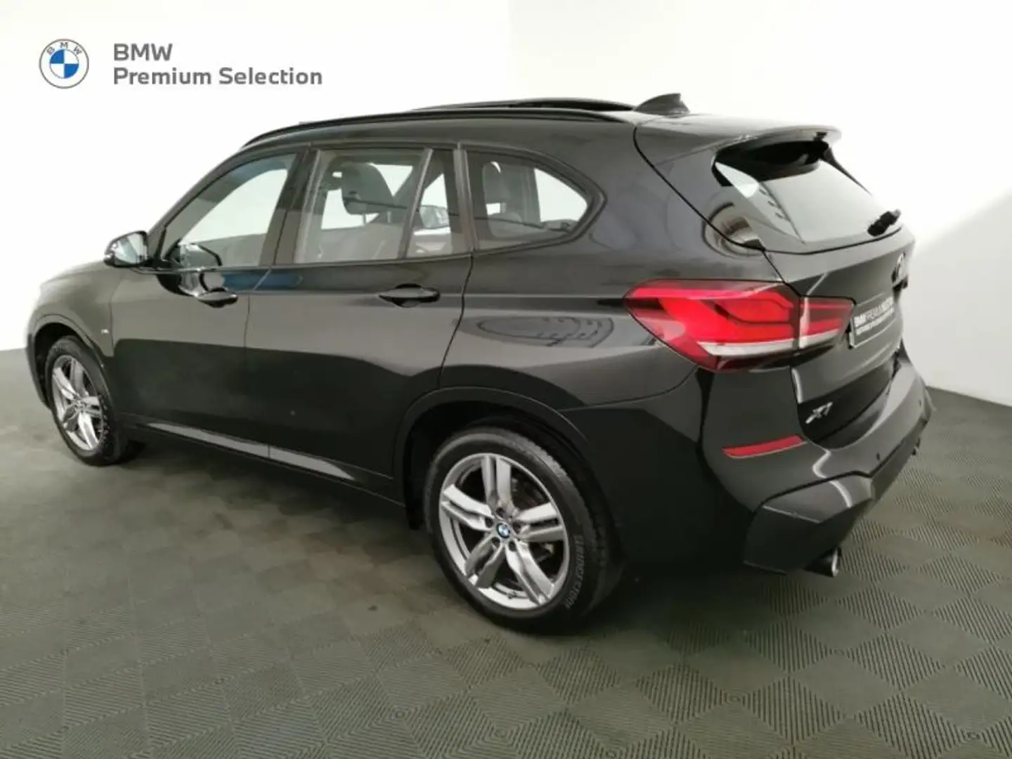 BMW X1 sDrive18dA 150ch M Sport Noir - 2