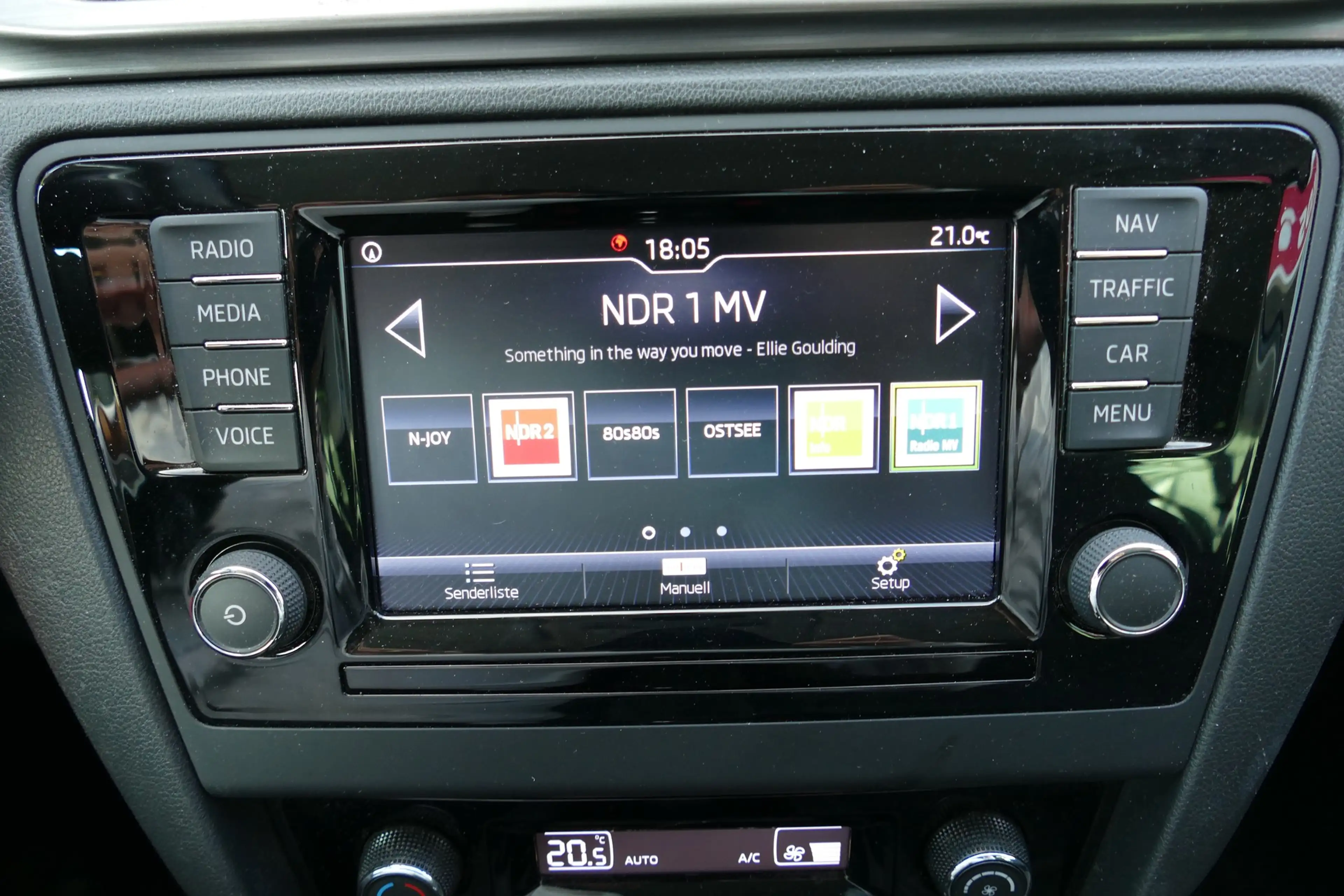 Skoda Rapid/Spaceback Rapid 1.0 Tempomat Sitzheizung Klima — photo 14
