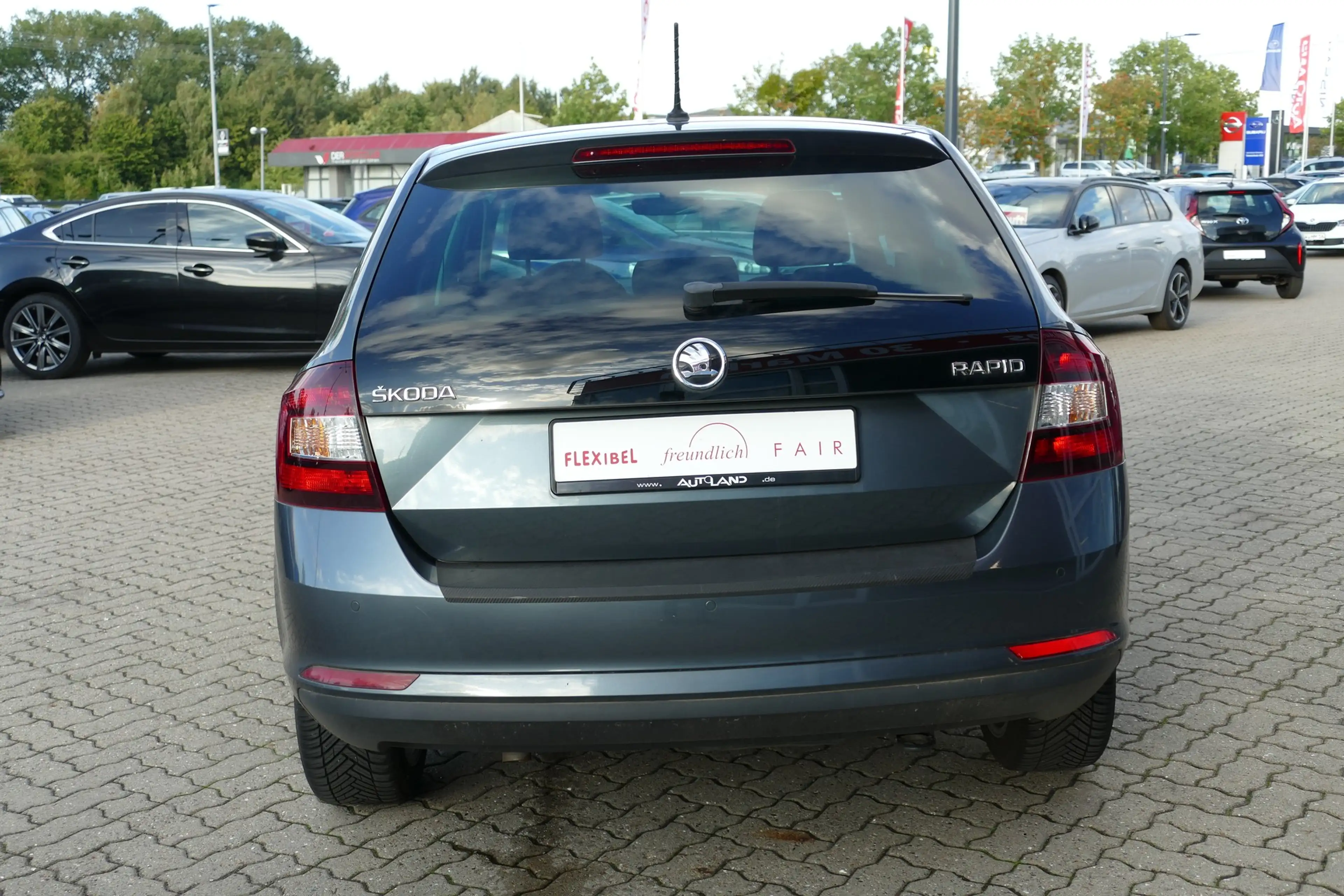 Skoda Rapid/Spaceback Rapid 1.0 Tempomat Sitzheizung Klima — photo 4