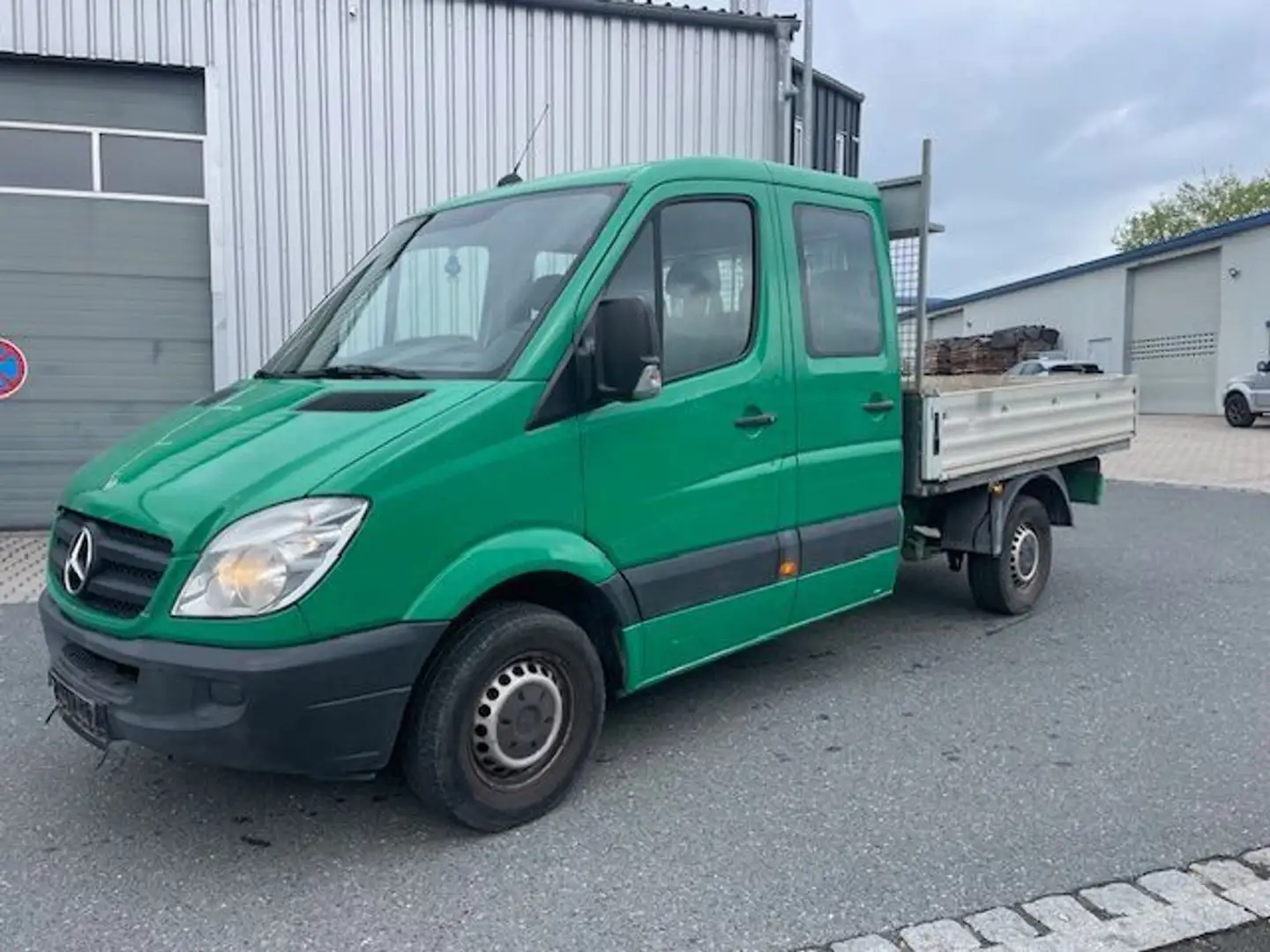 Mercedes-Benz Sprinter 313 Pritsche Doka 7 Sitze Groen - 1