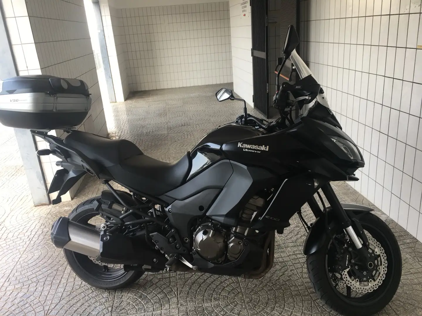 Kawasaki Versys 1000 gt - 1