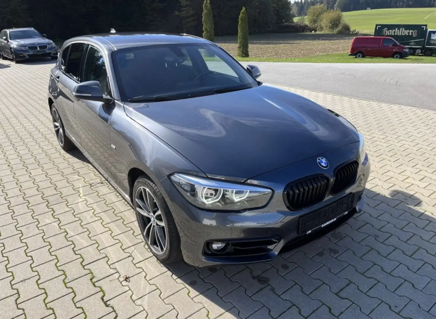 BMW 118 118 d Edition Sport Line Shadow Grau - 1