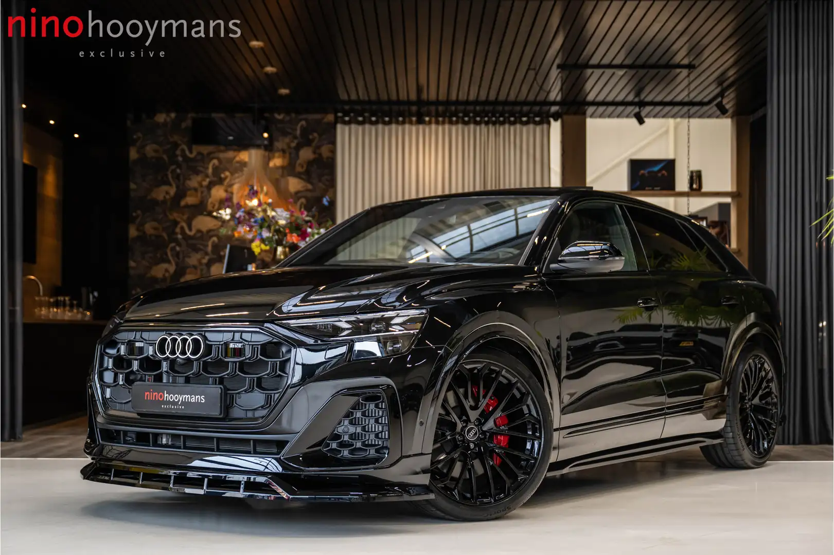 Audi Q8 60 TFSI e Competition | 5 jaar garantie | Alcantar Zwart - 1