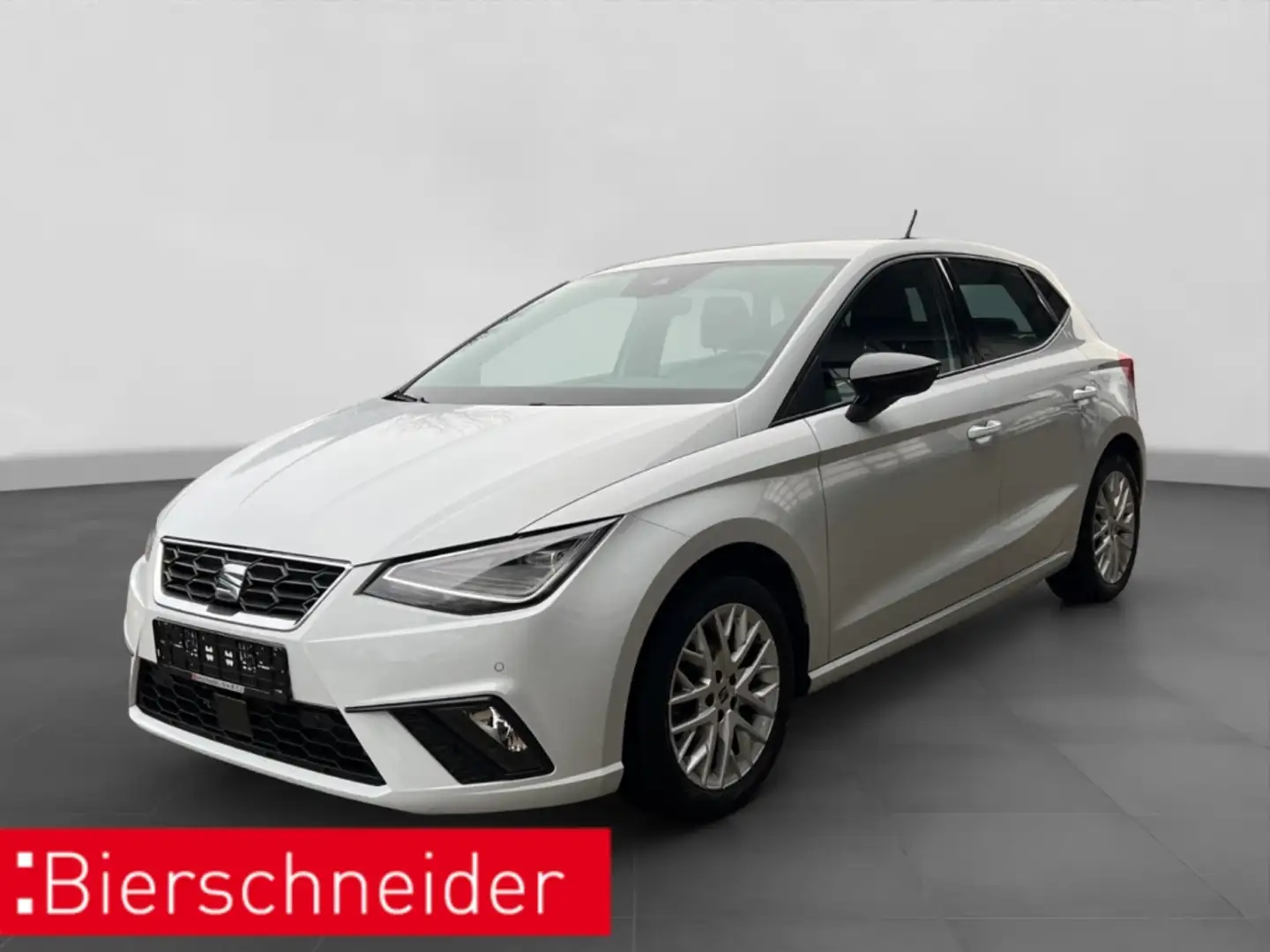 SEAT Ibiza 1.0 TSI 6 Gang FR NAVI KAMERA PDC BEATS SHZ COCKPI Weiß - 1