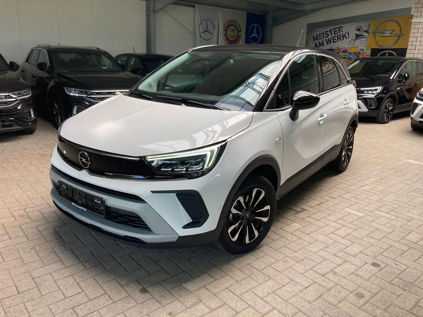 Opel Crossland X 1.2 Turbo Elegance RFK LED PDC Navi Weiß - 1