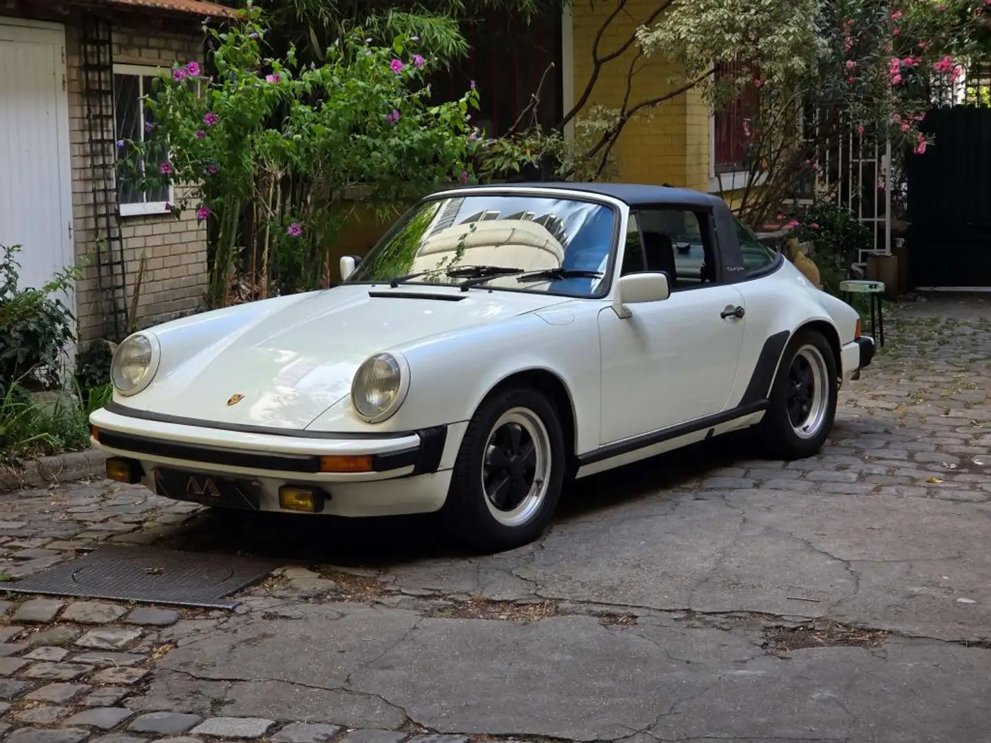 Porsche 911 Targa 3.0i - 188  TYPE G TARGA SC Weiß - 1
