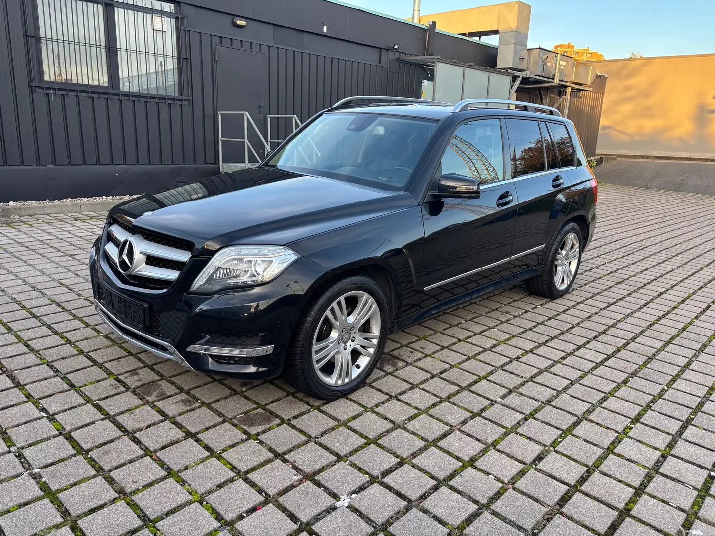 Mercedes-Benz GLK 220 GLK 220 CDI BlueEfficiency 4Matic 1-Hand Leder Xen Schwarz - 1
