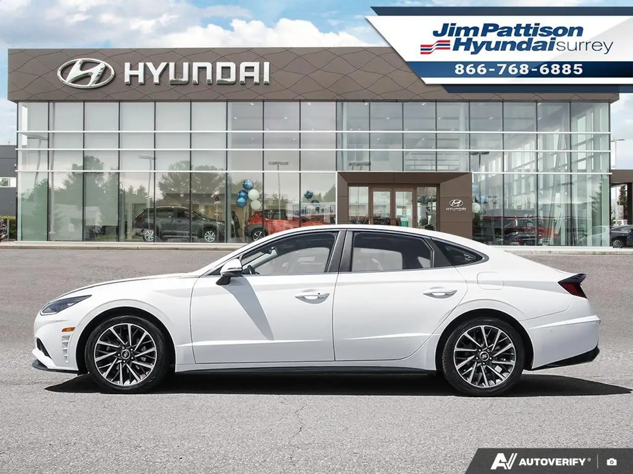 Hyundai SONATA снимка Hyundai SONATA