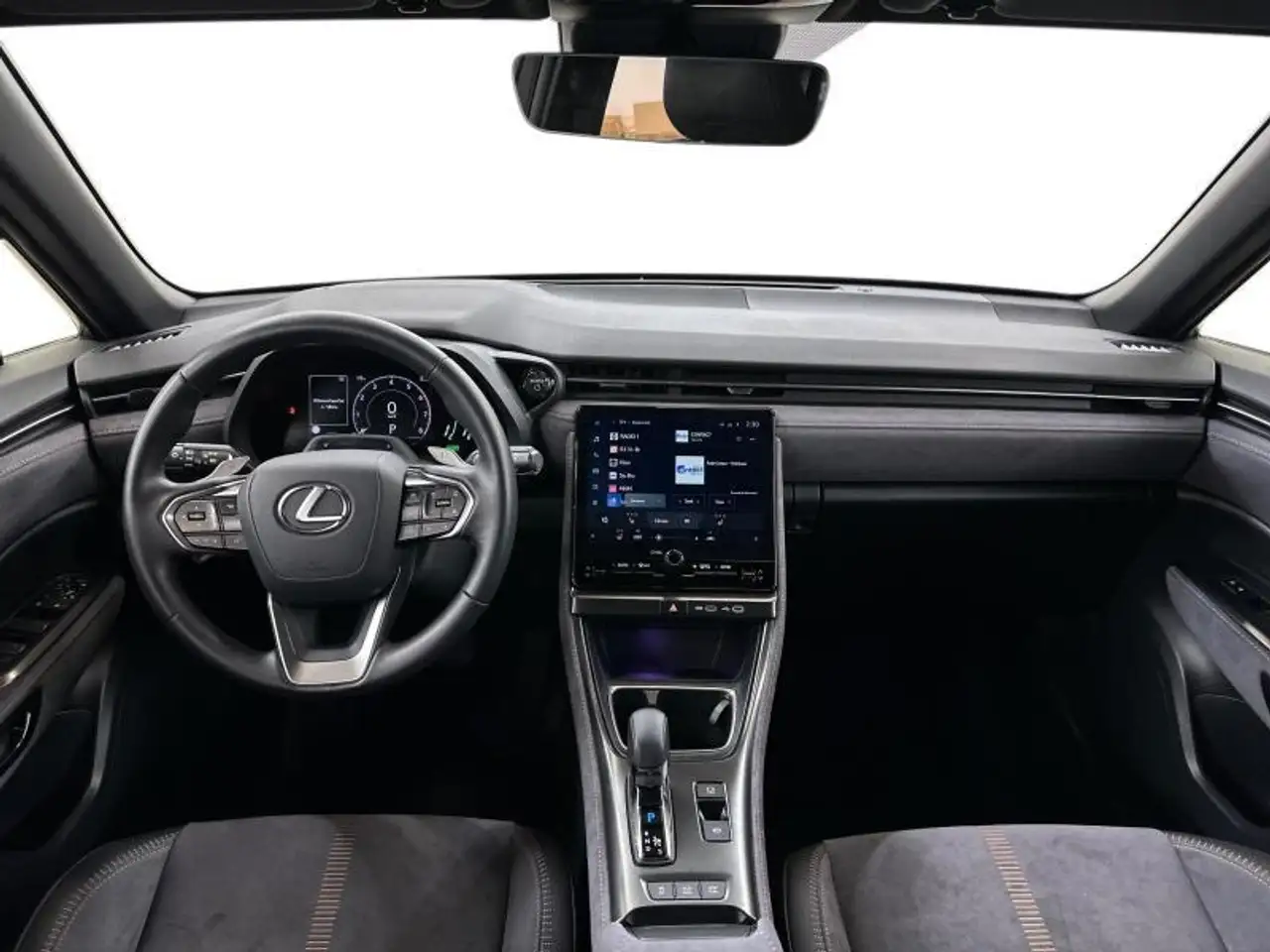 Lexus LBX 136hp HEV Cool BiTone carplay all seasons, миниатюра 7