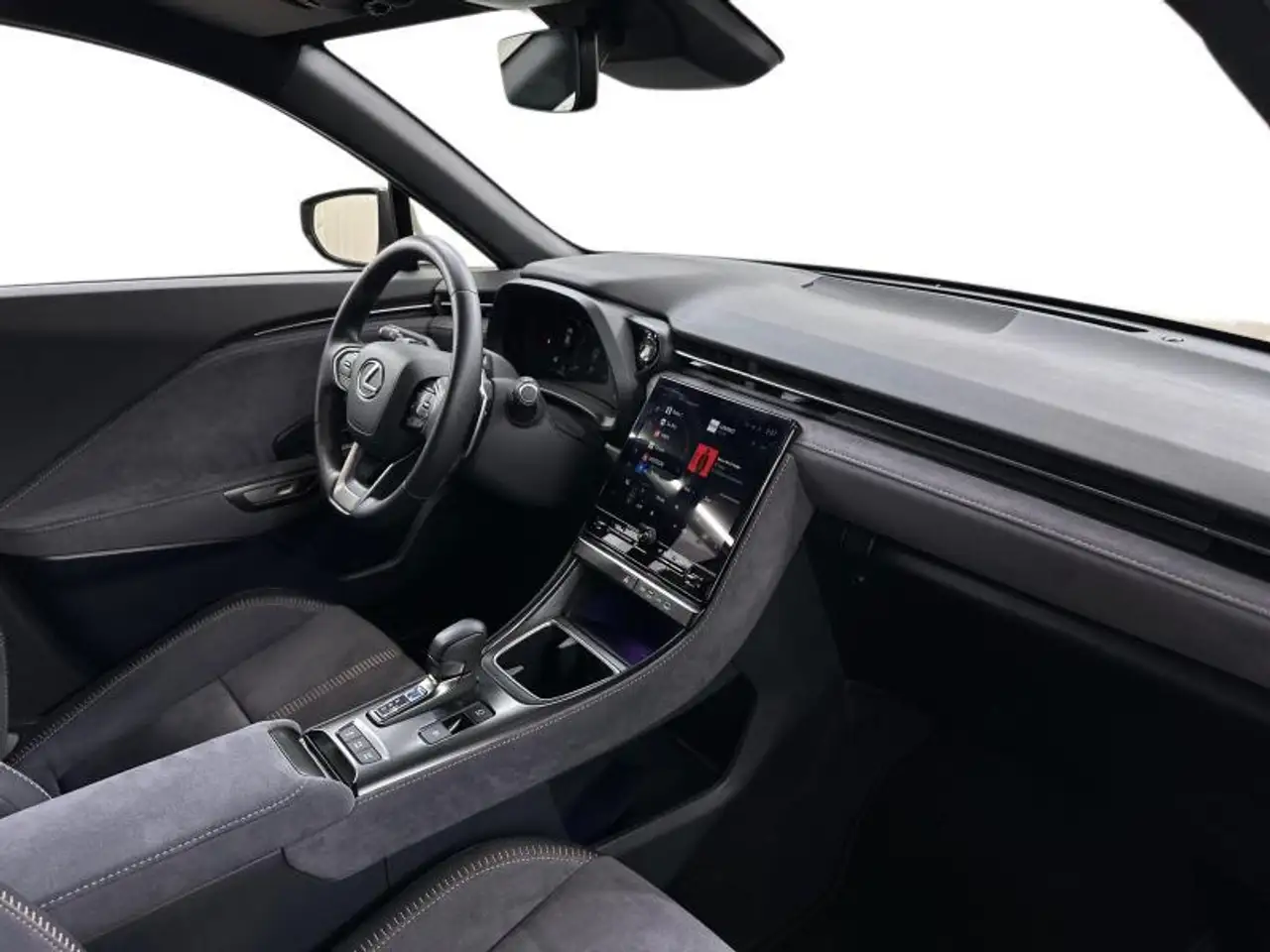 Lexus LBX 136hp HEV Cool BiTone carplay all seasons, миниатюра 6