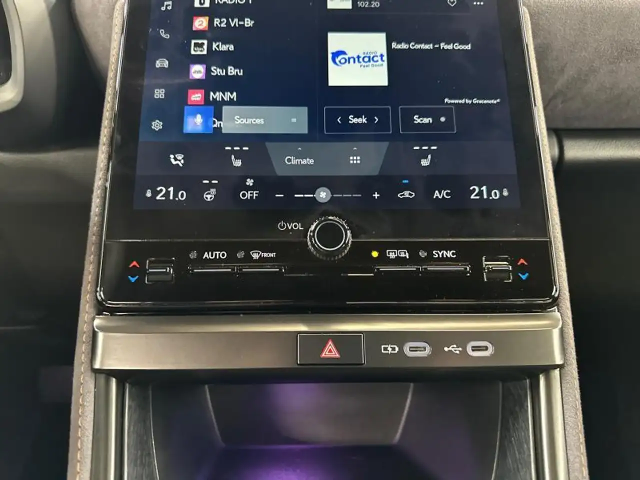 Lexus LBX 136hp HEV Cool BiTone carplay all seasons, миниатюра 20