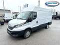 Iveco Daily 35s140 Hi-Matic Natural Power Gris - thumbnail 2