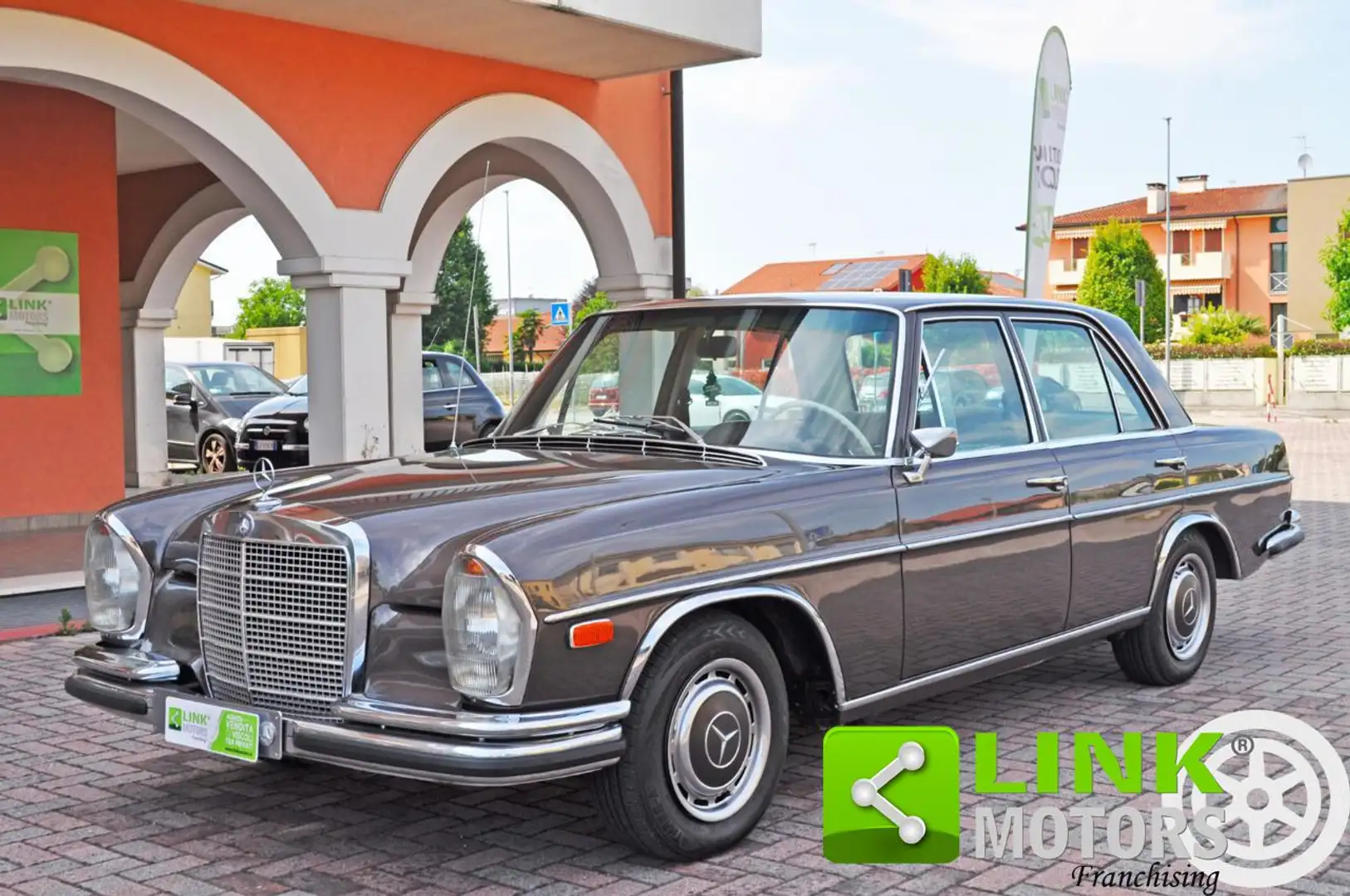 Mercedes-Benz 280 SE W108 2.8 1970 - Motore ad Iniezione Brun - 1