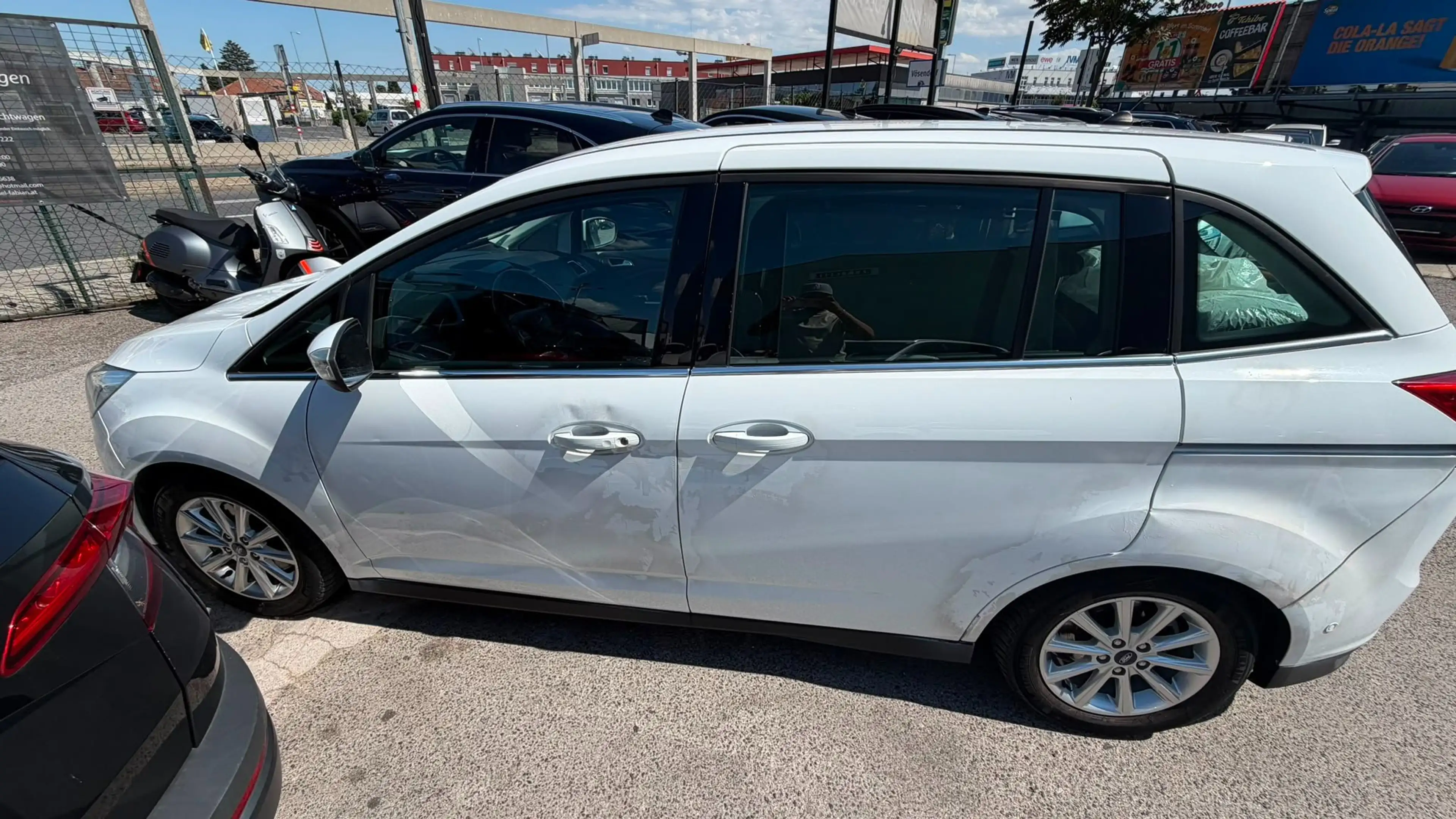 Ford Grand C-Max Titanium 1,5 150PS ParkhilfeVorn Sitzheiz Tempomat — photo 6